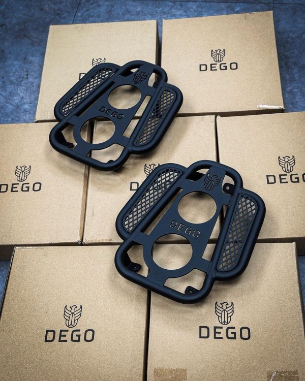 DEGO 雙杯架 全白鐵腳踏置物架 偉士牌 衝刺／春天 / LX / GTS 