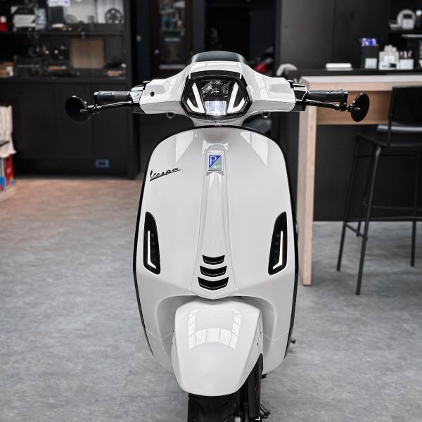 Zelioni 方向燈 LED 流水燈 Z牌 Vespa 偉士牌 衝刺/春天 Zelioni 方向燈, Z牌流水方向燈, Vespa 流水方向燈, Vespa LED 方向燈, Vespa 改裝方向燈, Vespa Sprint 方向燈, Vespa Primavera 方向燈, Vespa 衝刺改裝, Vespa 春天改裝, 偉士牌方向燈, 偉士牌 LED 方向燈, Vespa 燈系改裝, Vespa 外觀改裝, Vespa 精品改裝, Vespa 改裝配件, 流水式方向