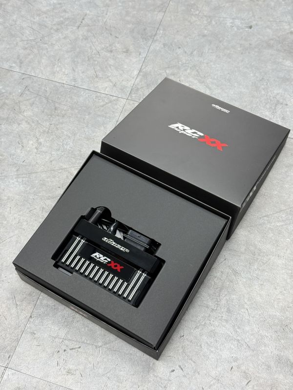 艾銳斯 aRacer Super xx 電腦 全取代噴射電腦 E4 E5 偉士牌 Vespa aRacer Super XX、RCMini XX,艾銳斯 Super X、aRacer ECU、艾銳斯電腦、機車電腦改裝、噴射電腦、ECU升級、Vespa ECU、偉士牌電腦、Vespa改裝電腦、機車性能改裝、動力提升、供油電腦、噴油控制器、Sprint改裝、Primavera改裝、GTS改裝、Vespa性能升級、機車動力改裝、aRacer調校、Vespa配件、偉士牌改裝精品。