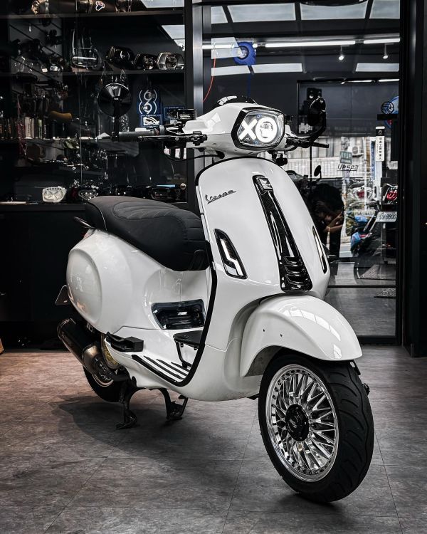 LEVEL 10 閃電方向燈 LED Vespa 偉士牌 春天／衝刺／3v／iget 