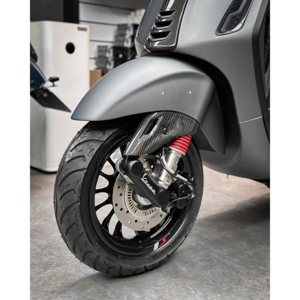 碳纖維 前叉護蓋 卡夢 鍛造 vespa 衝刺 春天 LX 偉士牌 