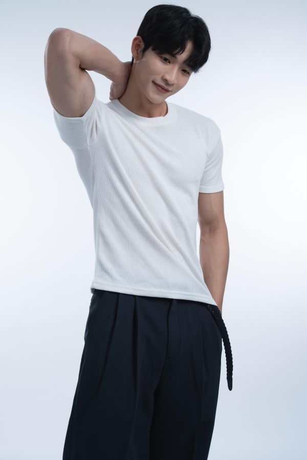 Muscle Fit 羅紋短T 