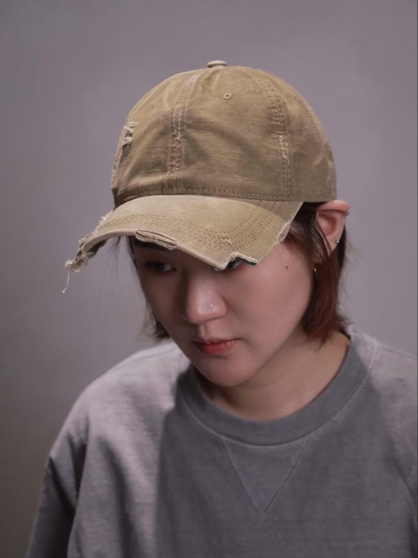 街頭破壞老帽 