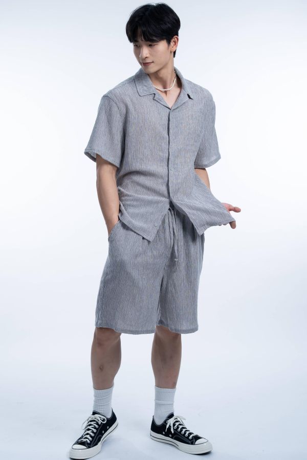 夏日慵懶褶光套裝 