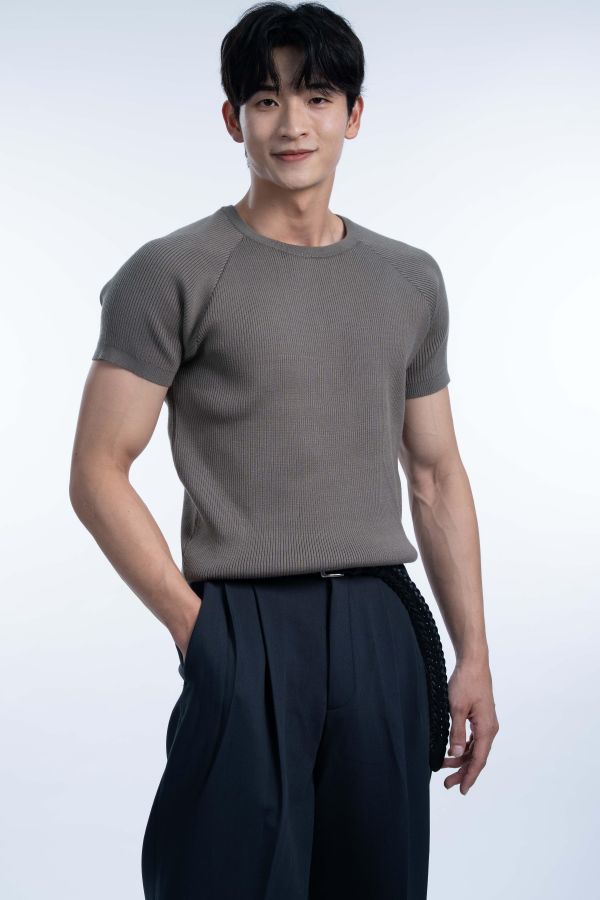 Muscle Fit 厚磅針織短衫 Muscle Fit