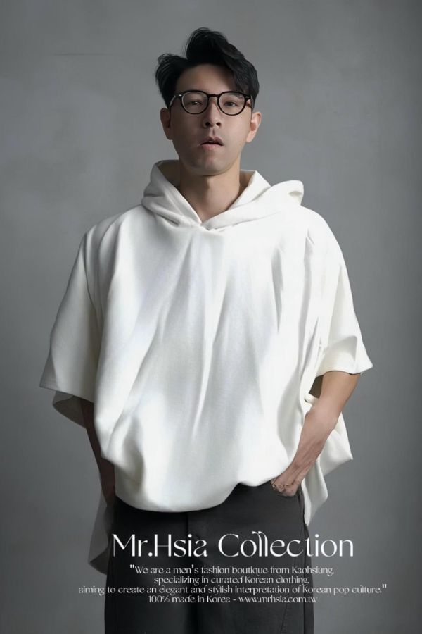 削尖運動連帽衫 