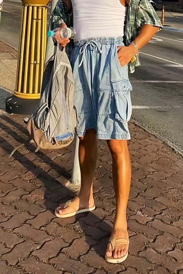工裝口袋牛仔短褲 