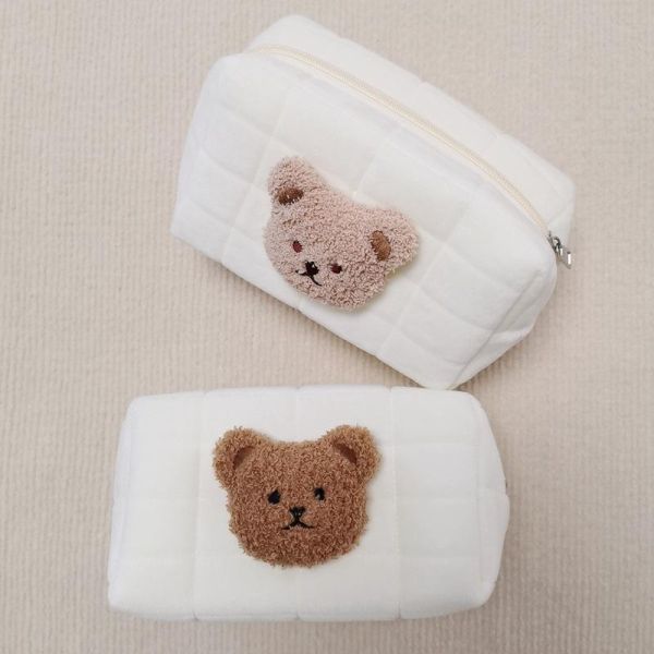 韓風設計刺繡小熊絨布海綿收納袋 