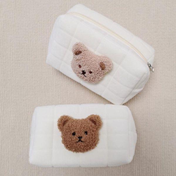 韓風設計刺繡小熊絨布海綿收納袋 
