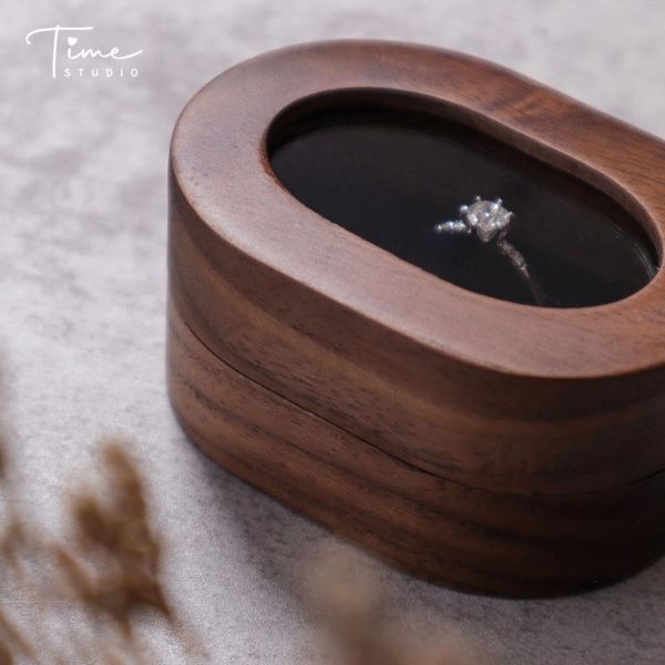 【手工戒指盒】求婚/婚戒盒/鑽戒盒 訂製雷雕服務 求婚必備 情人禮物 胡桃木盒 戒指收納盒 結婚 婚戒 