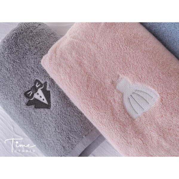 【結婚毛巾】台灣現貨 刺繡 毛巾 新婚禮 伴娘伴郎禮 小毛巾 訂做 訂製毛巾 客製化姓名 結婚 登記 新郎 新娘 禮品 