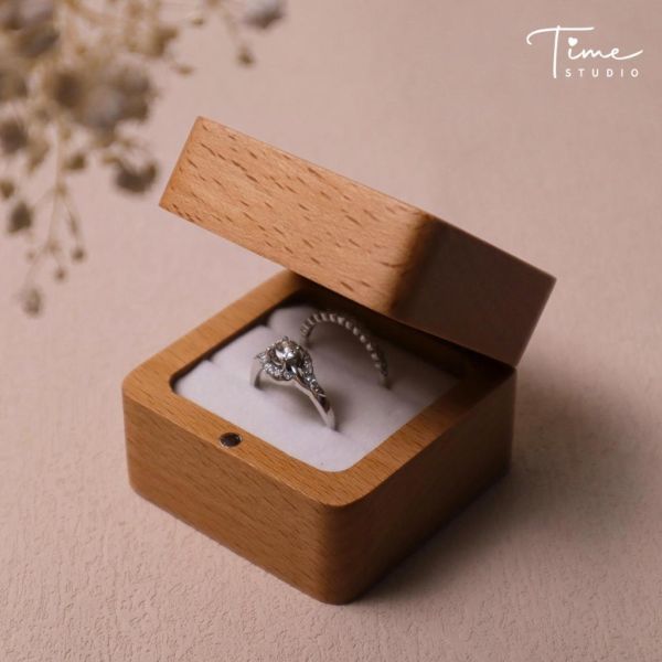 【手繪－雷雕戒指盒】求婚/婚戒盒/鑽戒盒 訂製雷雕服務 情人禮物 胡桃木盒 戒指收納盒 結婚 婚戒 婚禮 