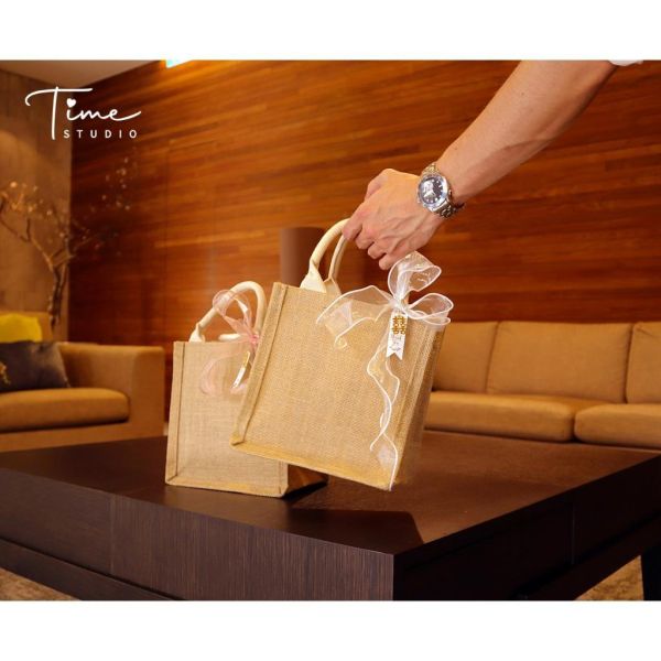 【訂做結婚毛巾】刺繡 毛巾 新婚禮 伴娘伴郎禮 小毛巾 訂做 訂製毛巾 客製化姓名 結婚 登記 新郎 新娘 