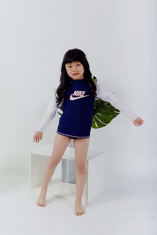 【漾著泳裝 - 女童款】新品入荷 童Nike長袖防曬泳衣 日本泳裝,漾著泳裝, 女童泳裝,新品入荷,兒童Nike泳裝,長袖防曬泳衣