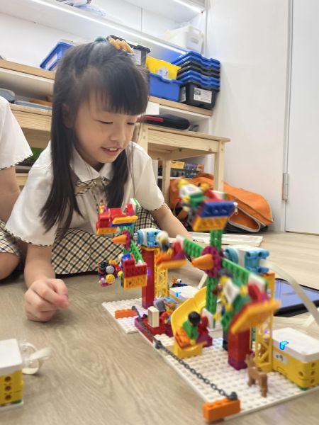 【7/13 ~ 7/17 米特 LEGO SPIKE 程式機器人夏令營】 銘傳大學 基河校區 