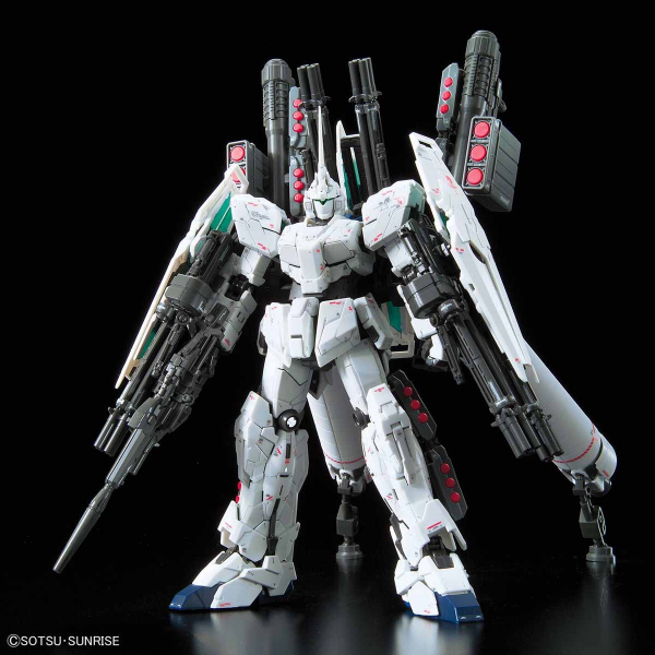 BANDAI 萬代 | RG #30 1/144 全裝甲型獨角獸鋼彈 | 組裝模型 