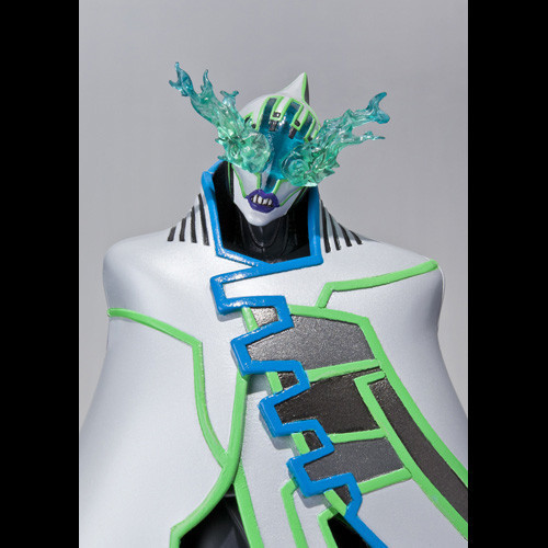 BANDAI 萬代 | S.H.Figuarts SHF TIGER&BUNNY Lunatic 狂徒 | 尤里·佩特羅夫 | 可動完成品 | 全新未拆 | 現貨 