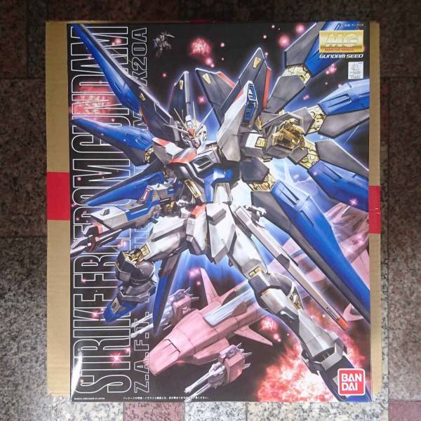 BANDAI 萬代 | MG 1/100 攻擊自由 | 組裝模型 