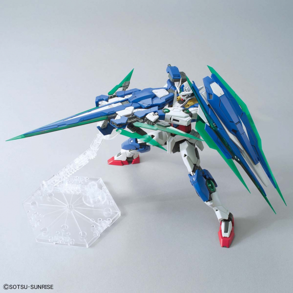 BANDAI 萬代 | MG 1/100 量子型00全刃式 | 組裝模型 鋼彈,組裝模型,OO鋼彈,量子型00全刃式,高達