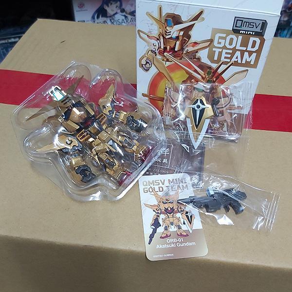 BANDAI 萬代 | 機動戰士鋼彈 | QMSV MINI GOLD TEAM 金色戰隊 | 金色款 | 曉鋼彈 | 僅開盒確認 | 槍的包裝袋有撕開 | 如圖 | 現貨 