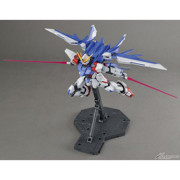 BANDAI 萬代 | MG 1/100 全裝備型製作攻擊鋼彈 | 組裝模型 