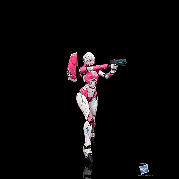 Flame Toys 風雷模型 | 變形金剛 | Arcee 雅希 | 阿爾茜 | 組裝模型 (預訂2023年5月) 