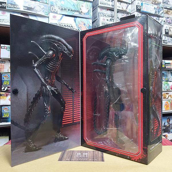 NECA 異形：羅穆路斯 | Alien: Romulus 終極 異形 | Xenomorph XX121 7吋 可動完成品 | 全新未拆 | 現貨 
