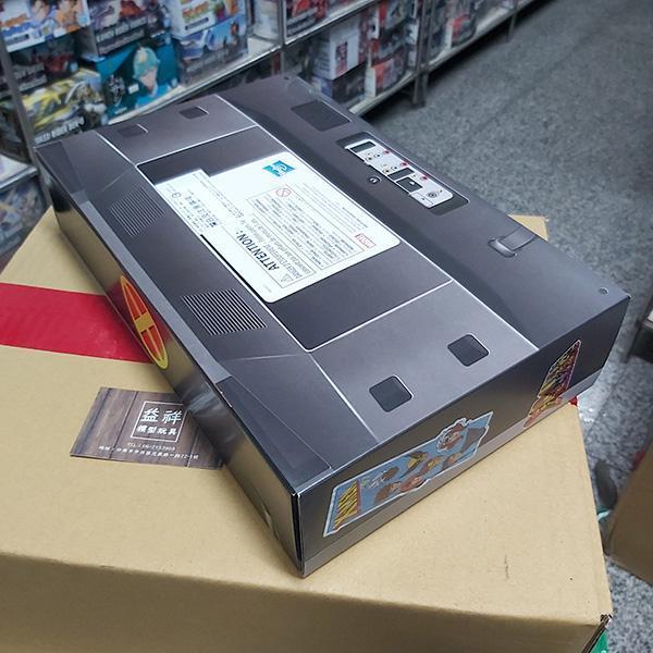 HASBRO 孩之寶 | SDCC限定 | 復古電視造型包裝 | Marvel Legends | 漫威傳奇 | X戰警 '97 | 6吋人物-X教授+黃色懸浮椅 | 人形高約15公分 | 可動完成品 | 全新未拆 | 現貨 