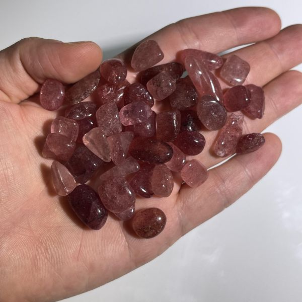 草莓晶碎石 草莓晶,原礦,水晶,礦石
