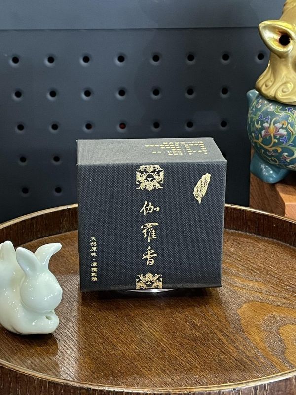 饕之香｜書行伽羅香 微盤香 