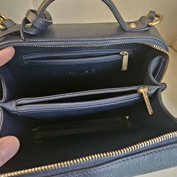Chanel vanity21 藍色荔枝 Chanel 香奈兒包包 vanity21 藍色荔枝 小香腰包 CF WOC、精品包、名牌包、精品包推薦、精品二手包、經典款