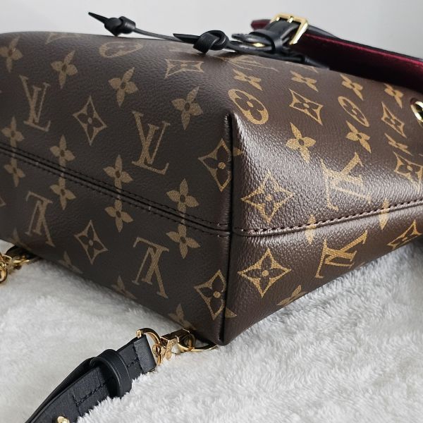 LV montsouris BB 黑拼老花後背包 Louis Vuitton LV 路易威登精品包租借 出租,LV老花 LV達芙妮 LV後背包 LV迷你後背 LV圓餅包 LV montsourisㄚBB黑拼老花 租借價錢與款式整理,婚禮包包租借,拍照攝影道具精品包,商務派對名牌包 哪裡租