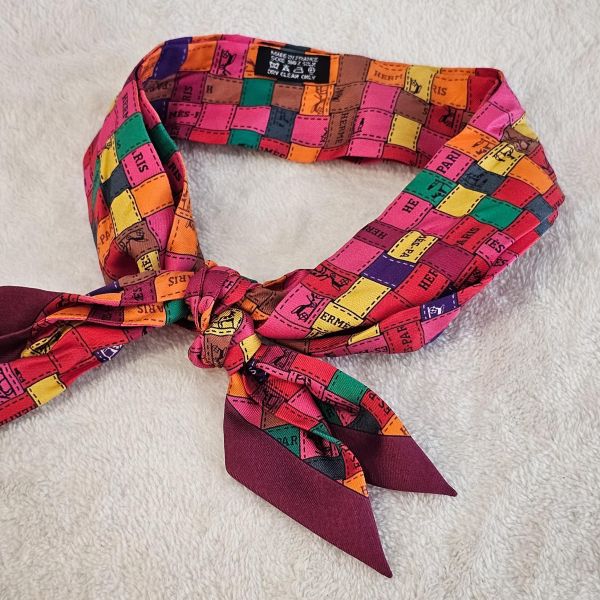 Hermes 絲巾1對 Hermes 愛馬仕包包 絲巾 領巾 菜籃子、精品包、名牌包、精品包推薦、精品二手包、經典款