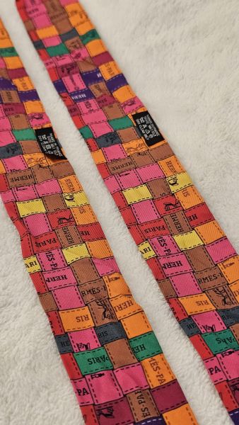 Hermes 絲巾1對 Hermes 愛馬仕包包 絲巾 領巾 菜籃子、精品包、名牌包、精品包推薦、精品二手包、經典款
