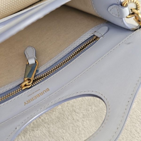 Burberry雙色帆布兩用包 Burberry包包 雙色帆布兩用包 格紋 雙面絲巾、精品包、名牌包、精品包推薦、精品二手包、經典款