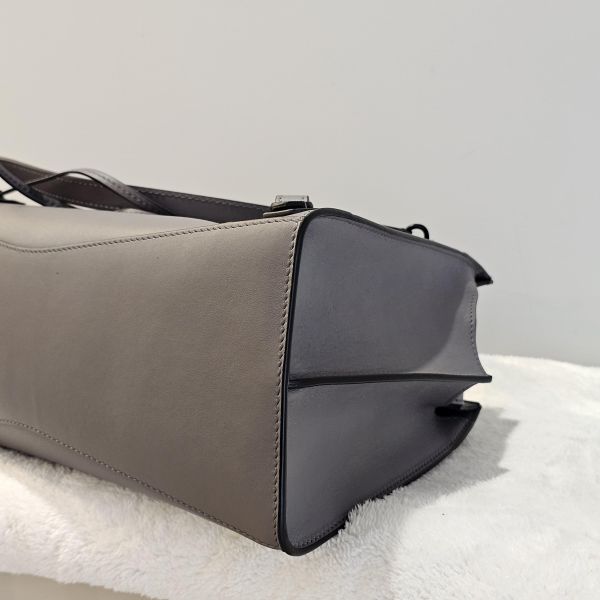 Balenciaga Neo classic 深灰兩用機車包 98新閒置 Balenciaga 巴黎世家包包 Neo classic 深灰兩用機車包、精品包、名牌包、精品包推薦、精品二手包、經典款