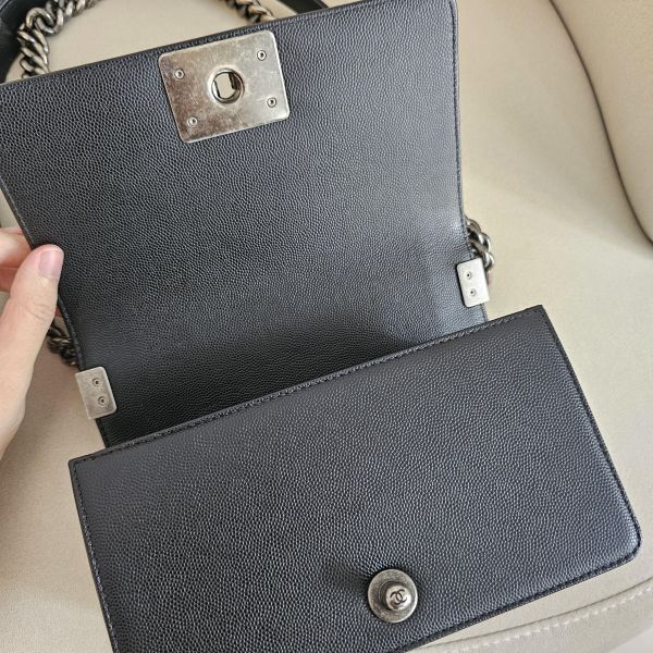 Chanel Boy20 黑色荔枝銀扣 晶片 Chanel 香奈兒包包 BOY20黑銀 小香腰包 CF WOC、精品包、名牌包、精品包推薦、精品二手包、經典款
