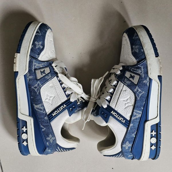 LV Trainer 牛仔藍運動鞋 37.5 LV包包 Trainer牛仔藍運動鞋 ivy woc 白金wave鏈包 老花 keepall50黑武士 蒙田 迷你水桶nano montsouris bb 圓餅包 水桶包、精品包、名牌包、精品包推薦、精品二手包、經典款