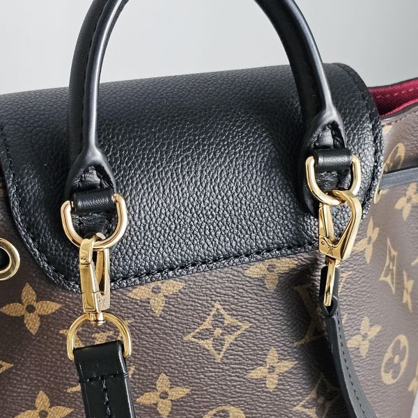 LV montsouris BB 黑拼老花後背包 Louis Vuitton LV 路易威登精品包租借 出租,LV老花 LV達芙妮 LV後背包 LV迷你後背 LV圓餅包 LV montsourisㄚBB黑拼老花 租借價錢與款式整理,婚禮包包租借,拍照攝影道具精品包,商務派對名牌包 哪裡租