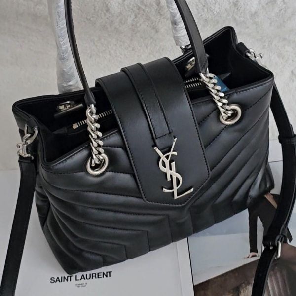 YSL loulou 黑銀兩用包 全新閒置 YSL Saint Laurent聖羅蘭精品包 loulou黑銀 流浪包、精品包、名牌包、精品包推薦、精品二手包、經典款
