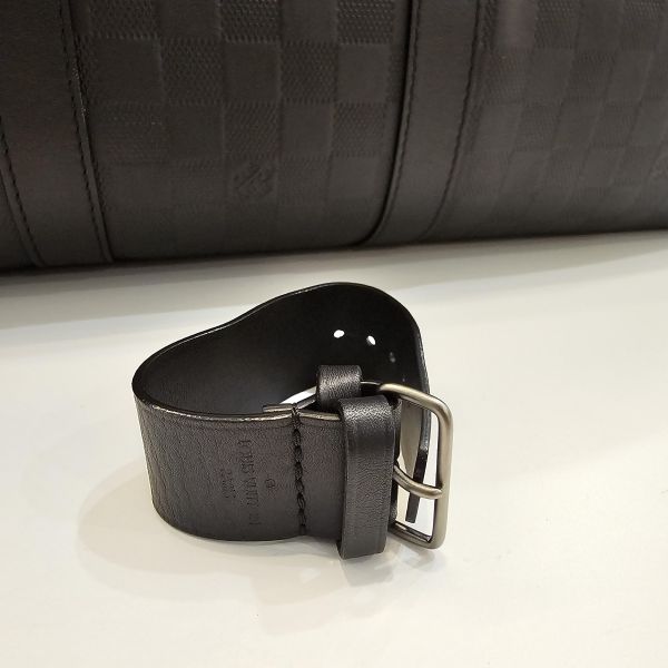 LV keepall50 黑格壓紋 旅行袋 LV包包 老花 keepall50黑武士 蒙田 ivy woc 迷你水桶nano montsouris bb 圓餅包 水桶包、精品包、名牌包、精品包推薦、精品二手包、經典款