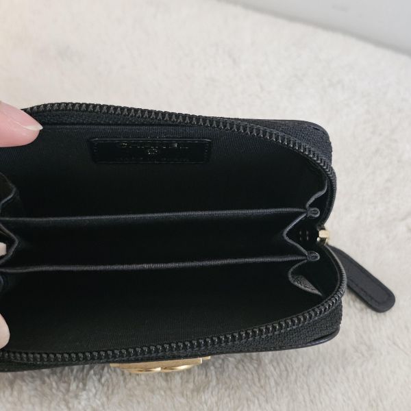 Chanel 黑金Boy零錢包 Chanel 香奈兒包包 小香Boy黑金零錢包 三折短夾 黑金雙c拉鍊卡包 長盒子黑金羊皮 化妝盒 vanity21 藍色荔枝 小香腰包 CF WOC、精品包、名牌包、精品包推薦、精品二手包、經典款