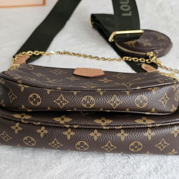 LV 綠背帶麻將包 Louis Vuitton LV 路易威登精品包租借 出租,LV老花 麻將包 LV達芙妮 LV後背包 LV迷你後背 LV圓餅包 租借價錢與款式整理,婚禮包包租借,拍照攝影道具精品包,商務派對名牌包 哪裡租