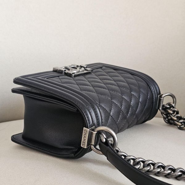 Chanel Boy20 黑色荔枝銀扣 晶片 Chanel 香奈兒包包 BOY20黑銀 小香腰包 CF WOC、精品包、名牌包、精品包推薦、精品二手包、經典款