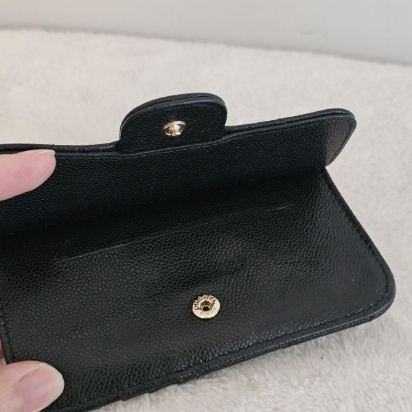 Chanel 黑金雙c拉鍊卡包 芯片 Chanel 香奈兒包包 小香黑金雙c拉鍊卡包 ㄇ字零錢包灰荔枝 長盒子黑金羊皮 化妝盒 vanity21 藍色荔枝 小香腰包 CF WOC、精品包、名牌包、精品包推薦、精品二手包、經典款