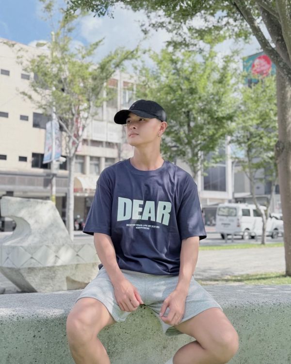 DEAR寬版字母短T 純棉T恤、短袖上衣、短袖T恤、寬鬆、oversized