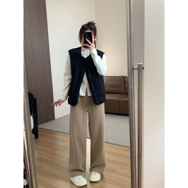 經典百搭直筒奶茶色加絨保暖休閒褲-3色 經典百搭直筒奶茶色加絨保暖休閒褲-3色