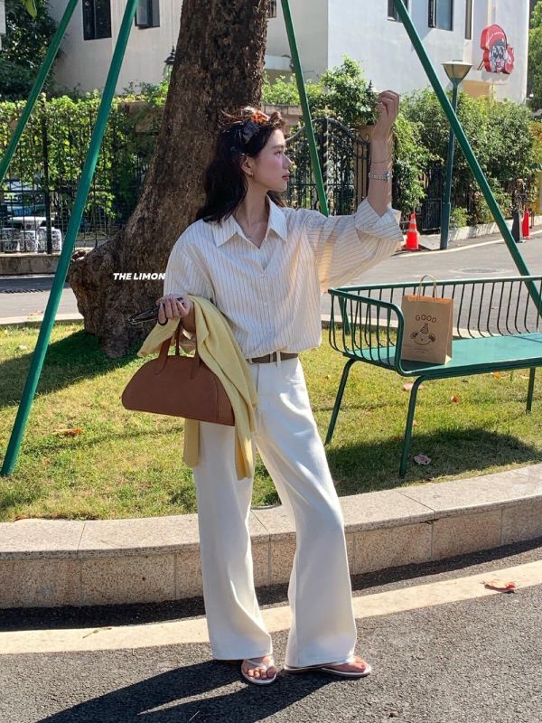 隨性氣質顯白條紋襯衫上衣-2色 隨性氣質顯白條紋襯衫上衣-2色