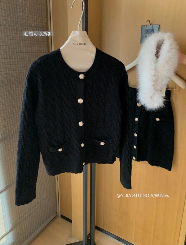 法式名媛風針織毛衣+包臀短裙套裝-4色 法式名媛風針織毛衣+包臀短裙套裝-4色