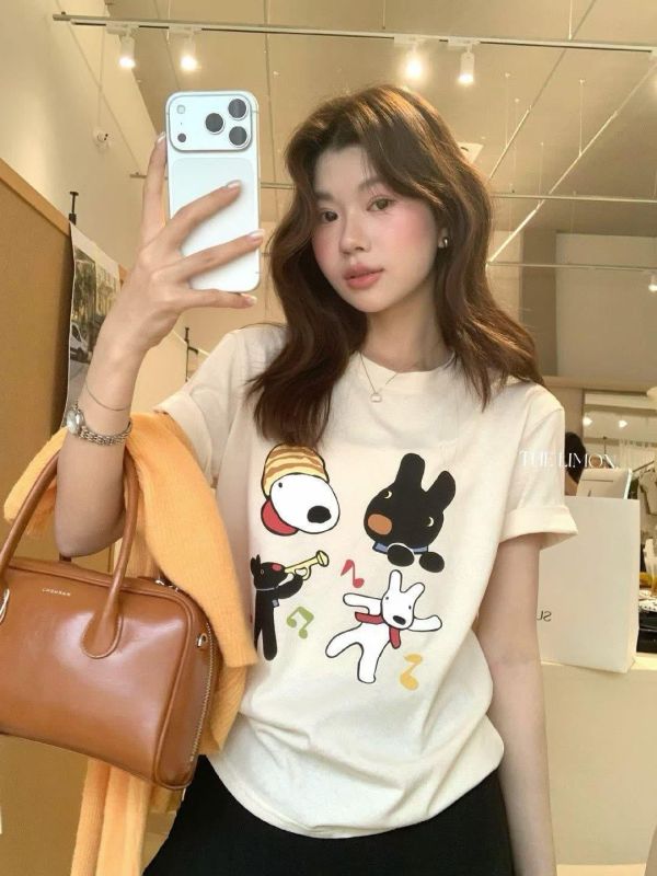 黑白音樂小狗印圖T-4色 黑白音樂小狗印圖T-4色